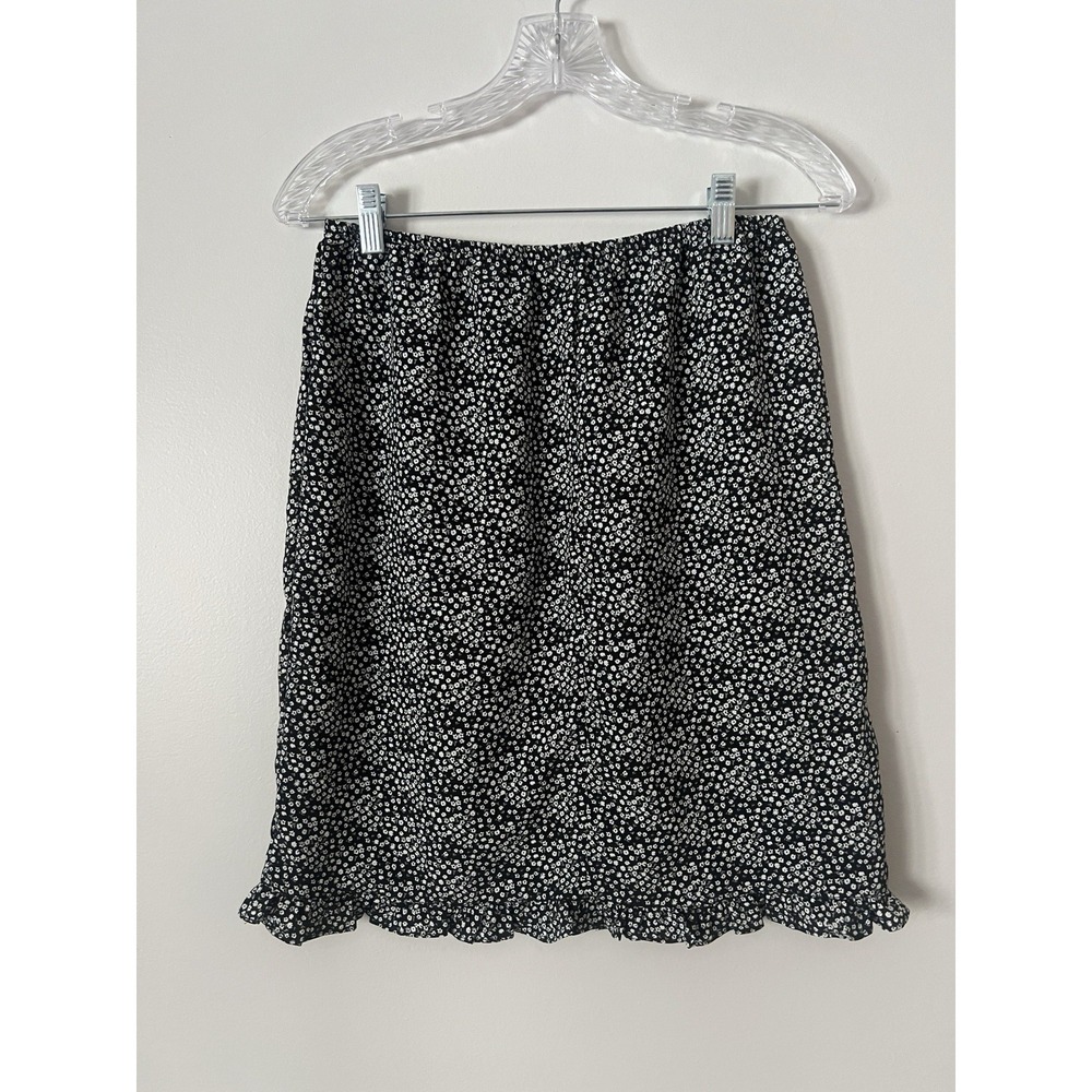 Vintage Studio Made in USA Medium Petite Black Floral Knee Skirt Elastic Waist